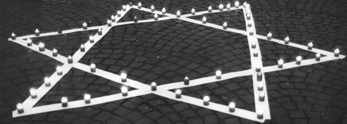 Mahnwache 09 Nov mb 1200